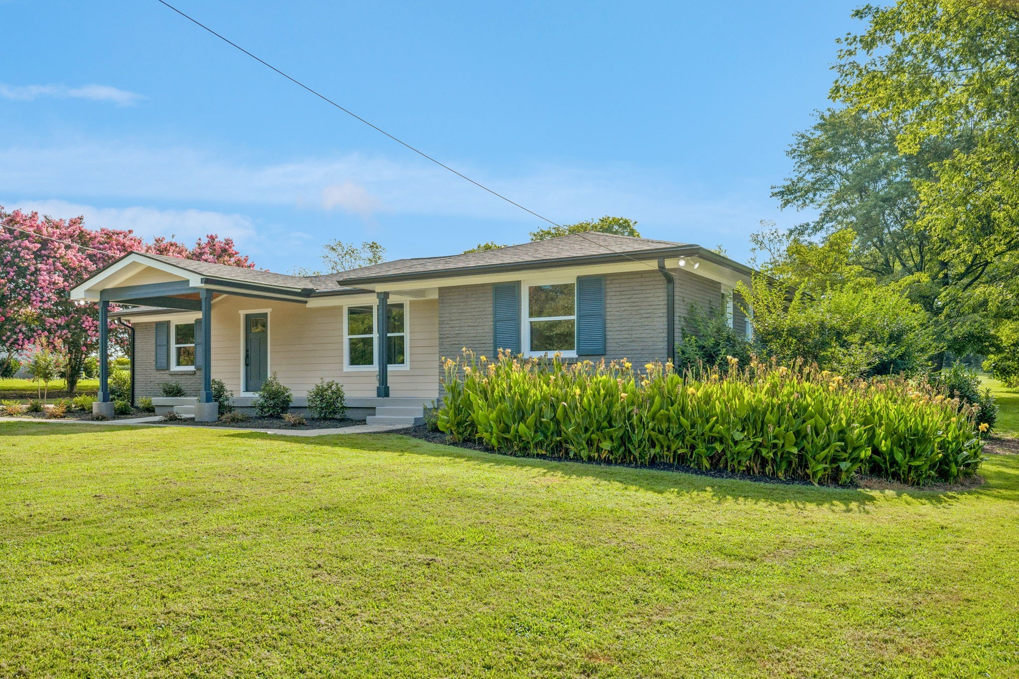 2503 Timwood Dr