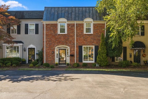 Photo of 4400 Belmont Park Ter #108, Nashville, TN 37215 (MLS # 3620053)