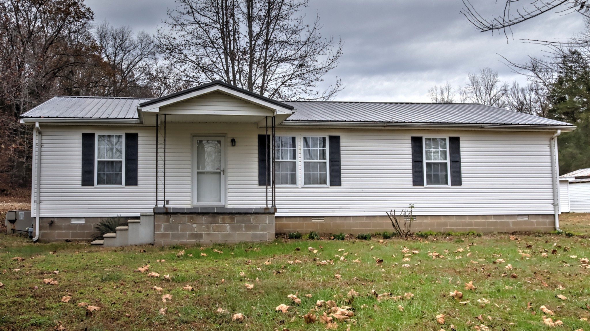 1636 Toms Creek Road