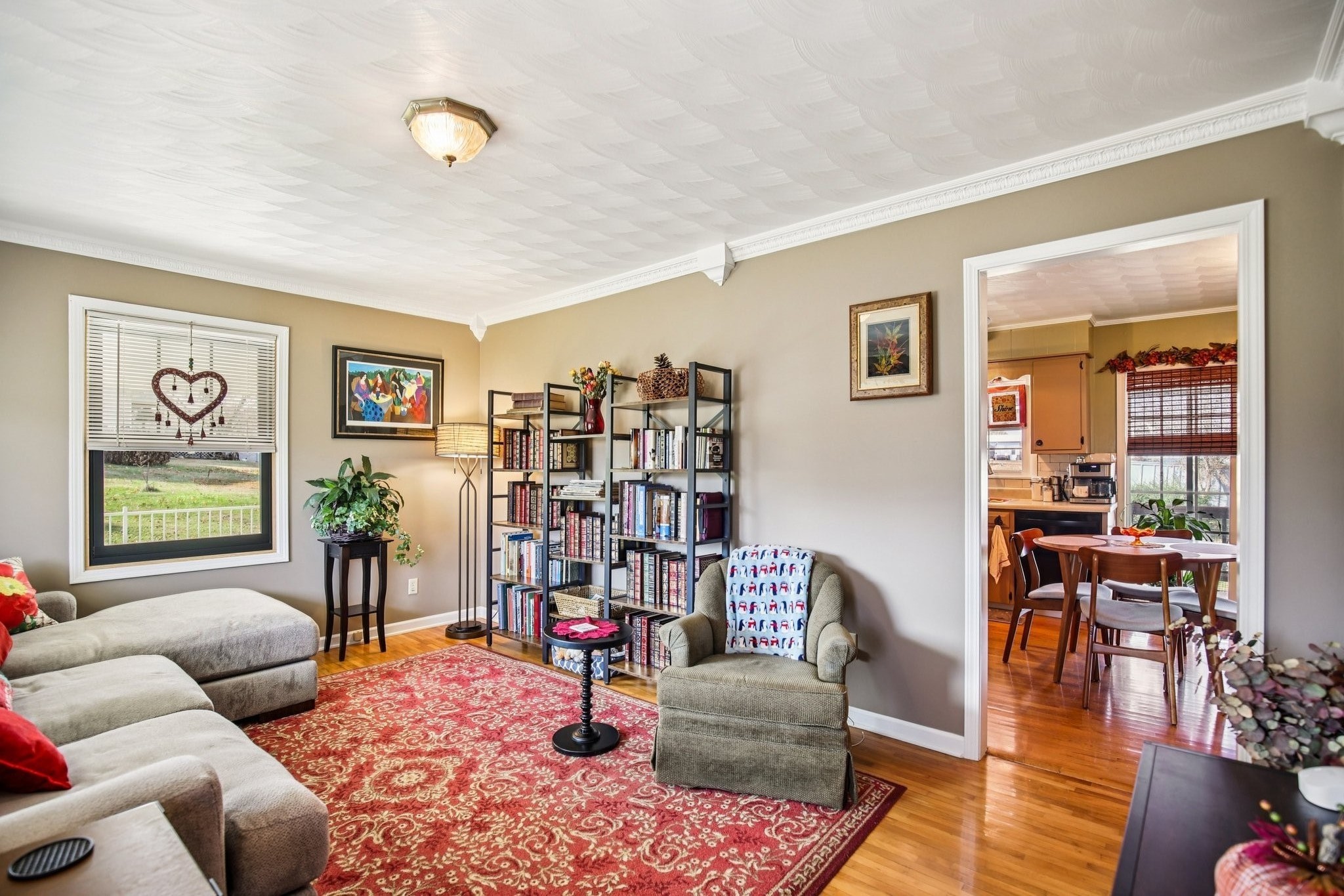 155 Rolling Hills Dr