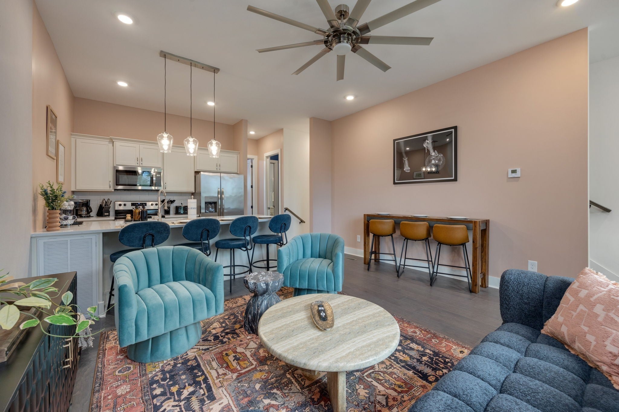 2719 Alameda St 102