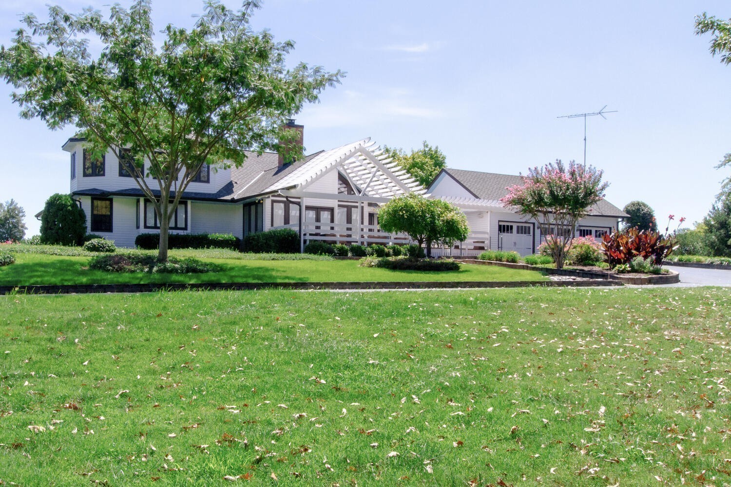 1480 Old Hunters Point Pike