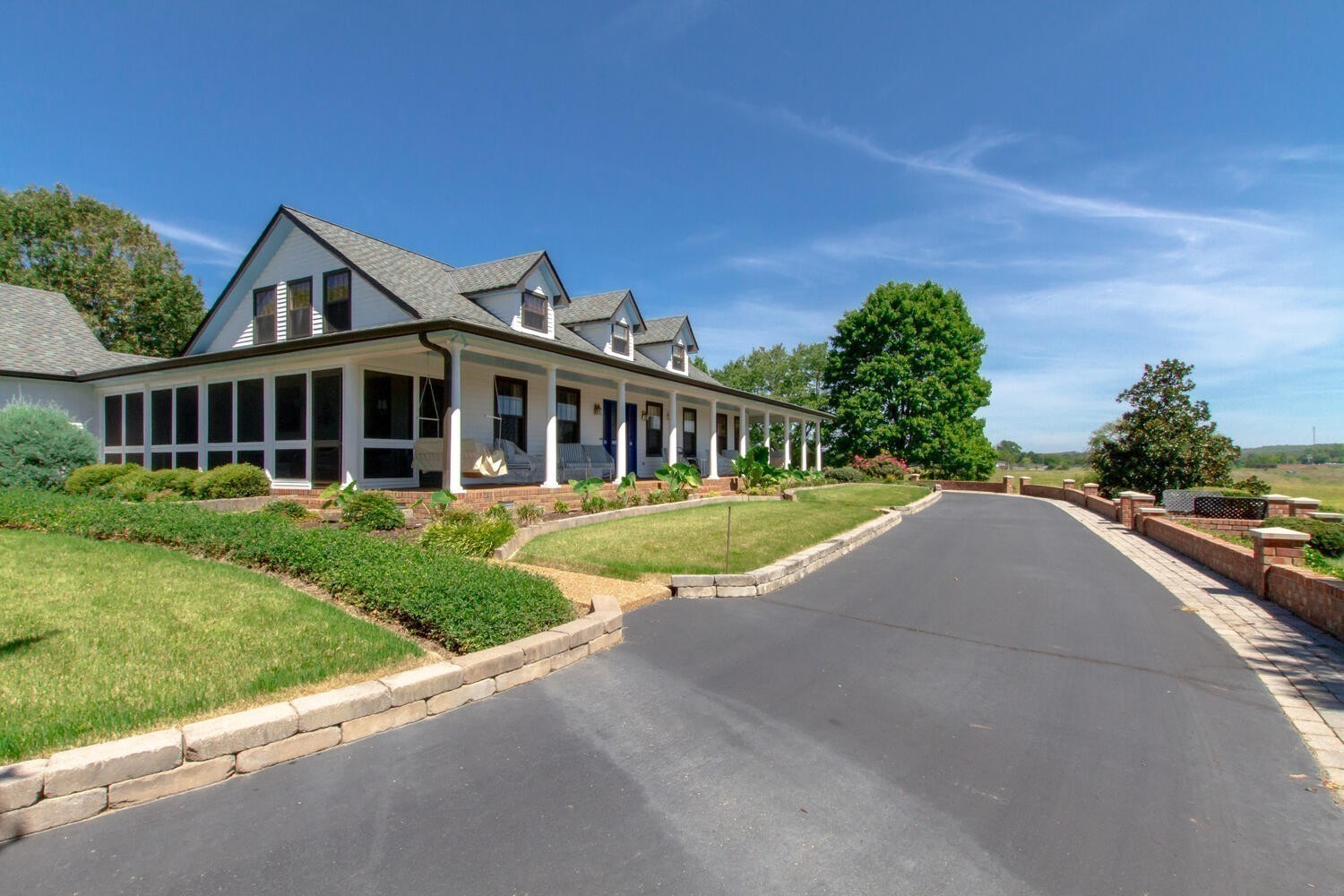 1480 Old Hunters Point Pike
