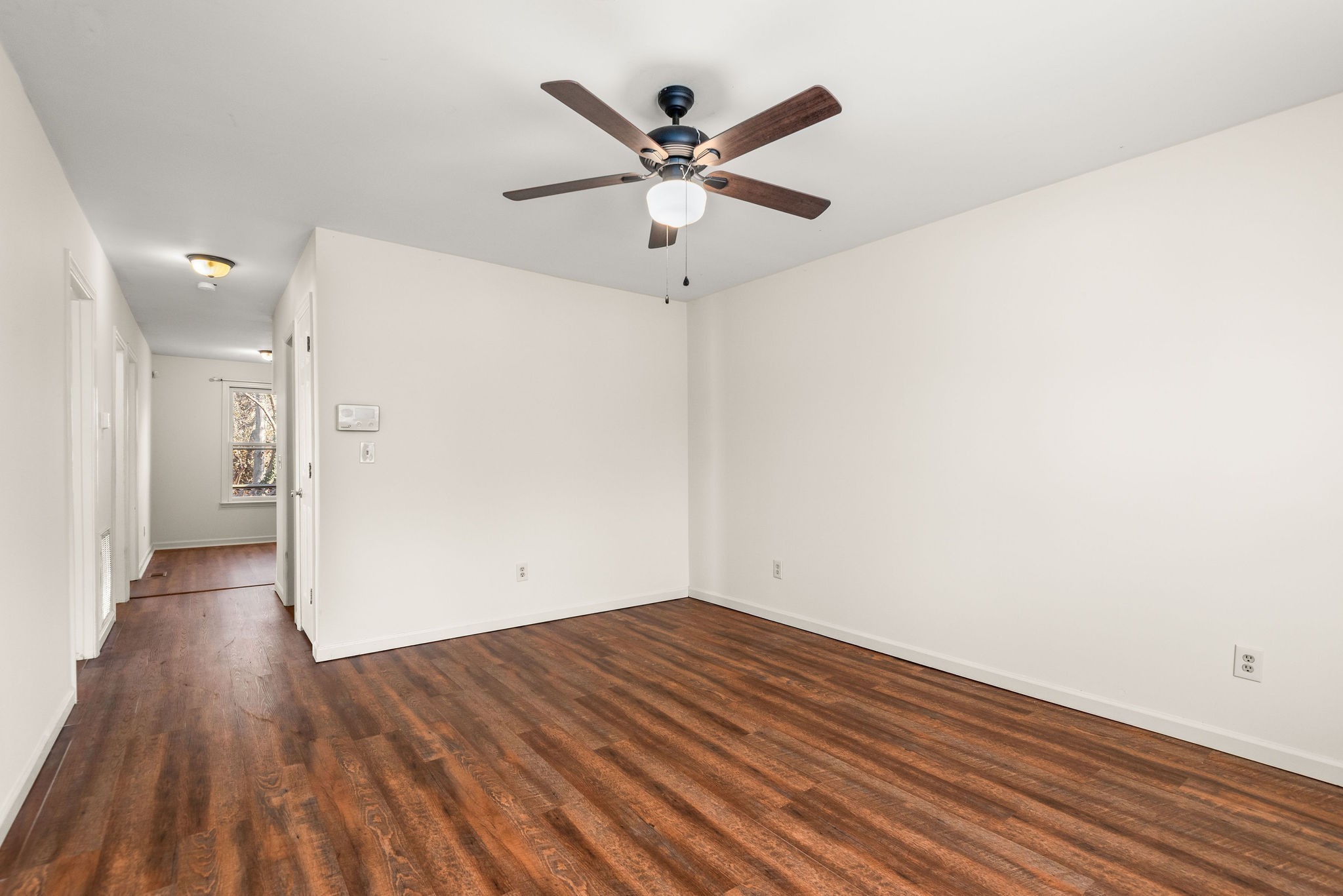 4964 Sherman Oaks Dr