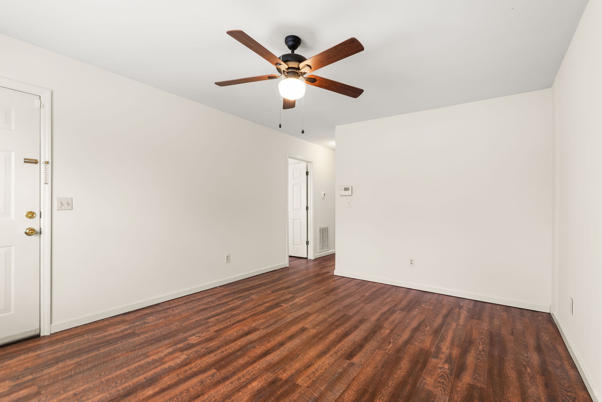 4964 Sherman Oaks Dr