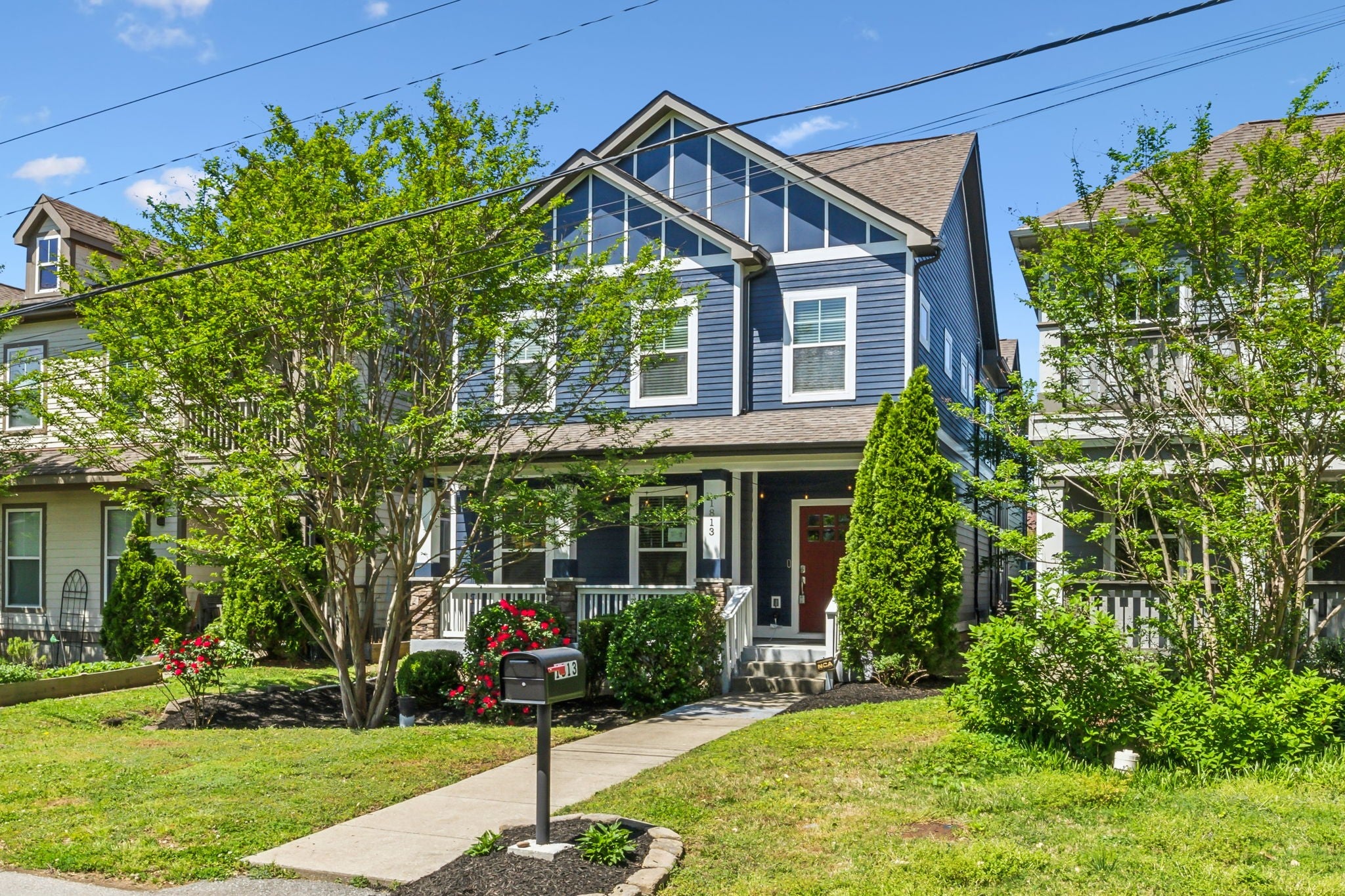 3.0-bed rental at 1813 Mcewen Ave