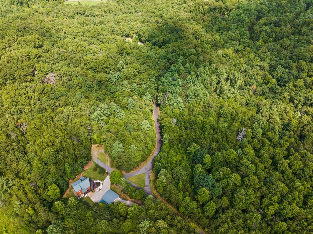 5 Timber Oaks Drive