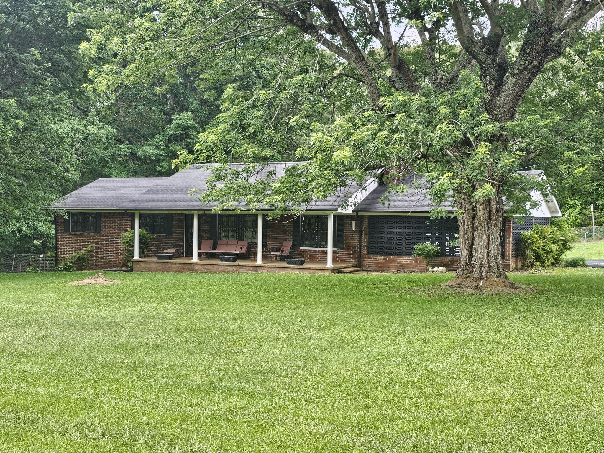 450 Main St
