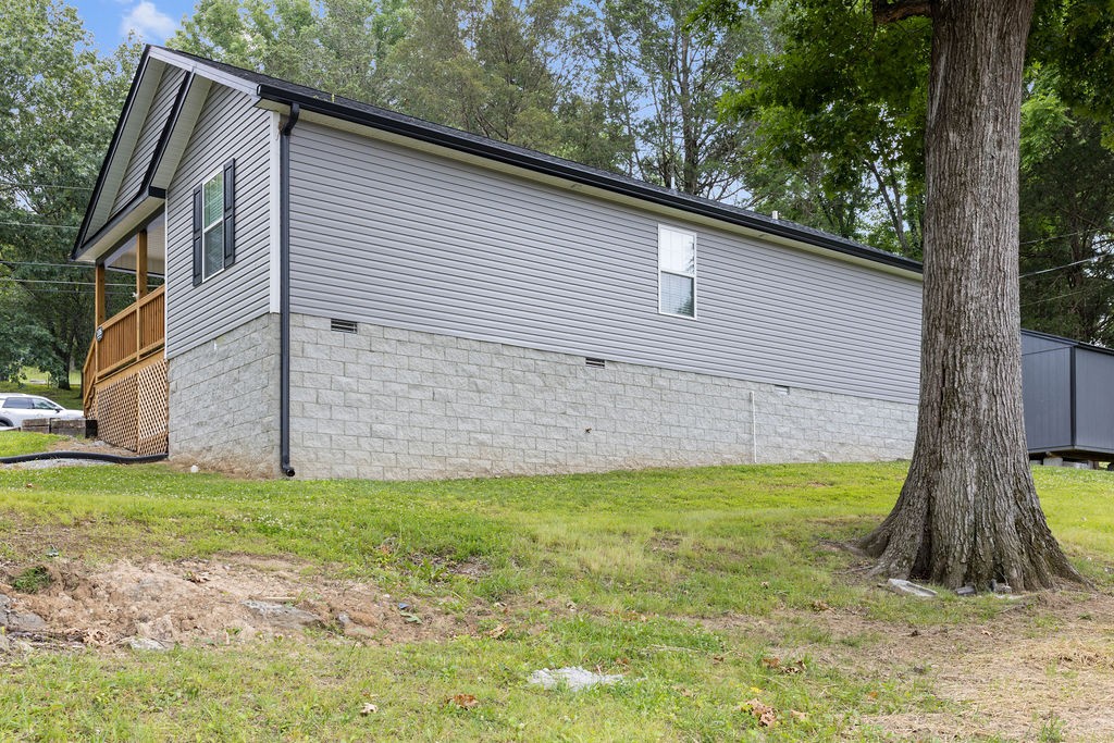 106 Lafon Dr