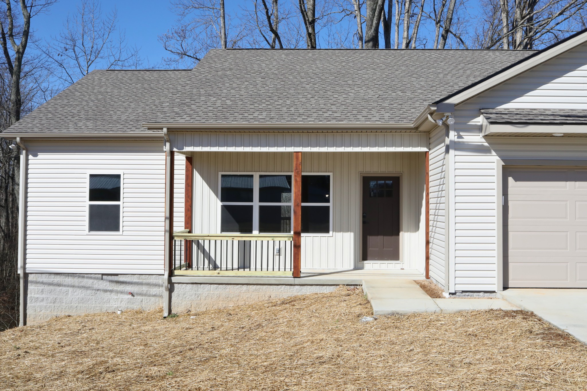 8634 Holmes Creek Road