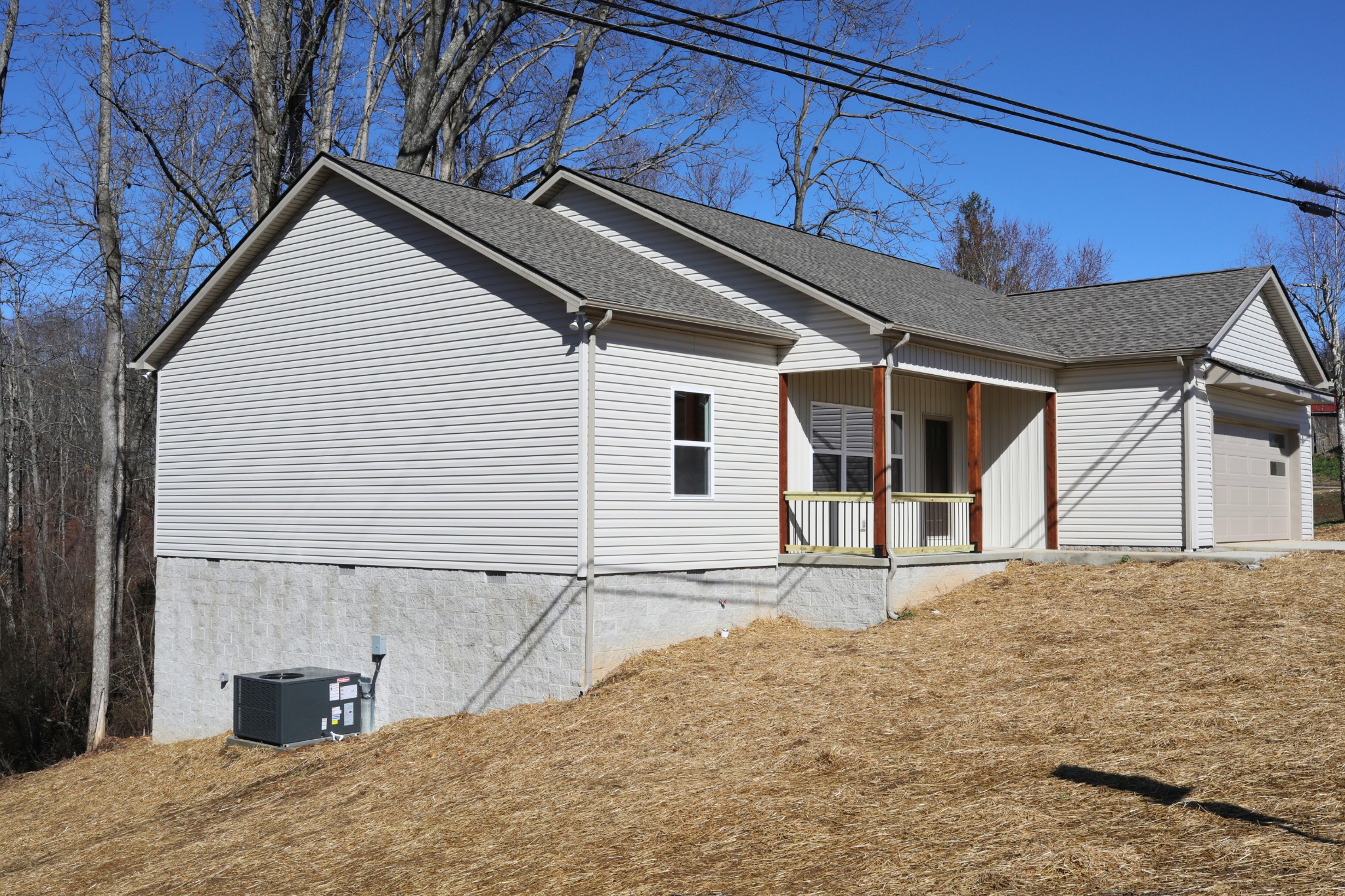 8634 Holmes Creek Road