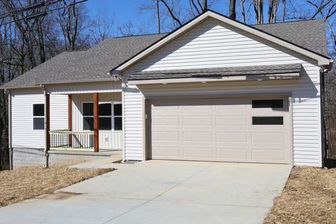 8634 Holmes Creek Road Smithville TN 37166