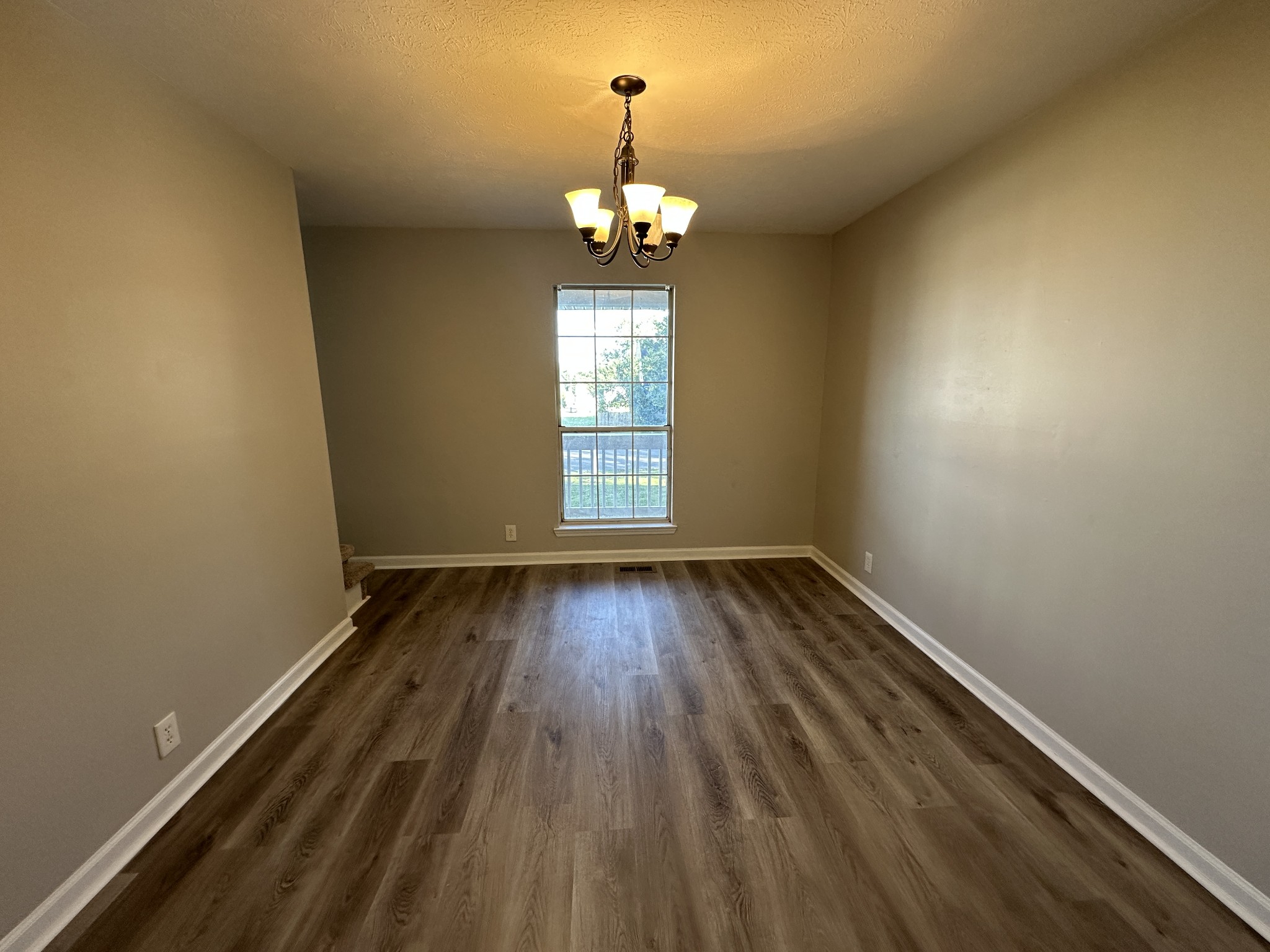 3012 Brantley Dr