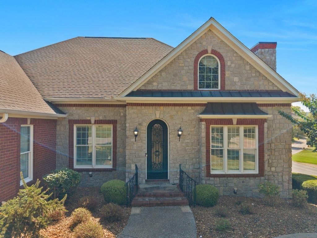 2006 Brunswick Dr