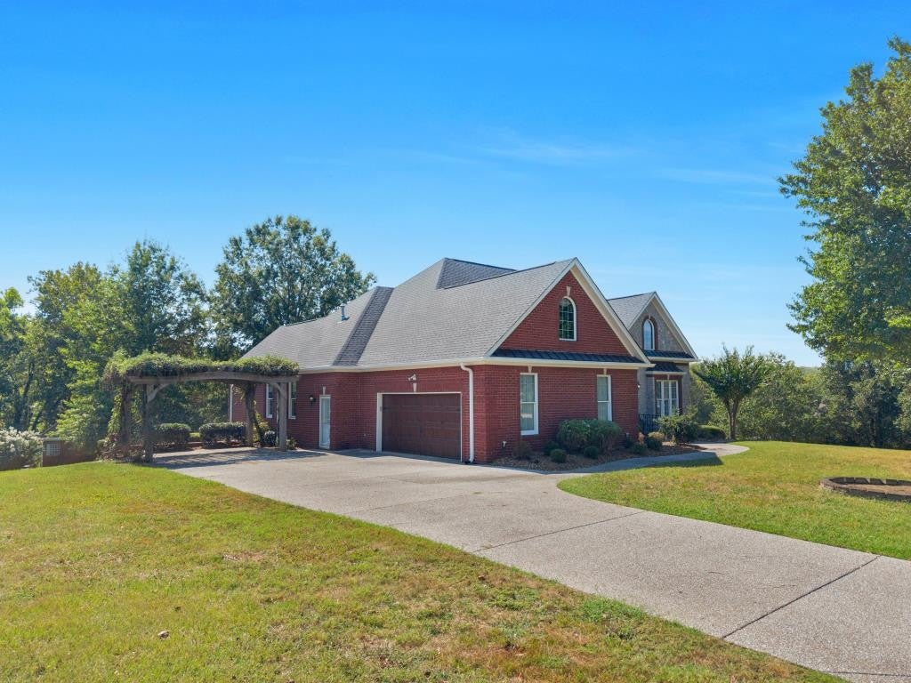 2006 Brunswick Dr