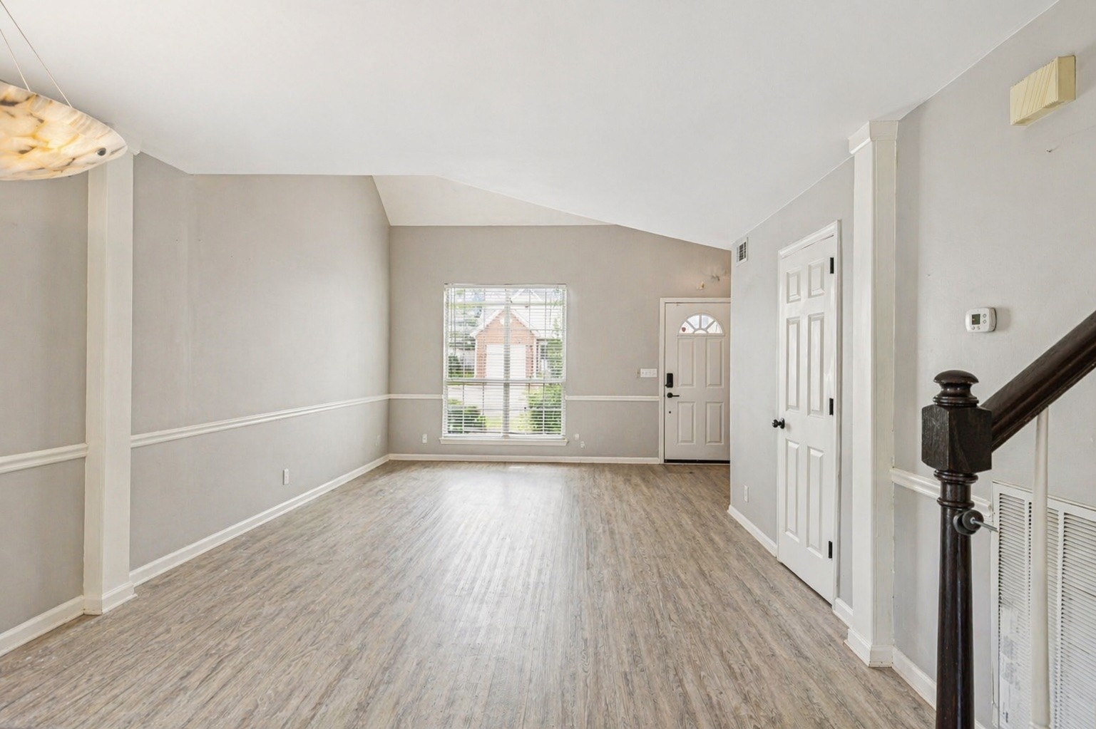 902 Idlewild Ct