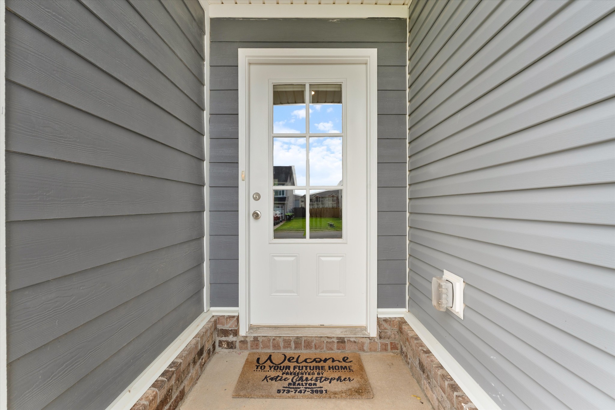 755 Lillian Grace Dr