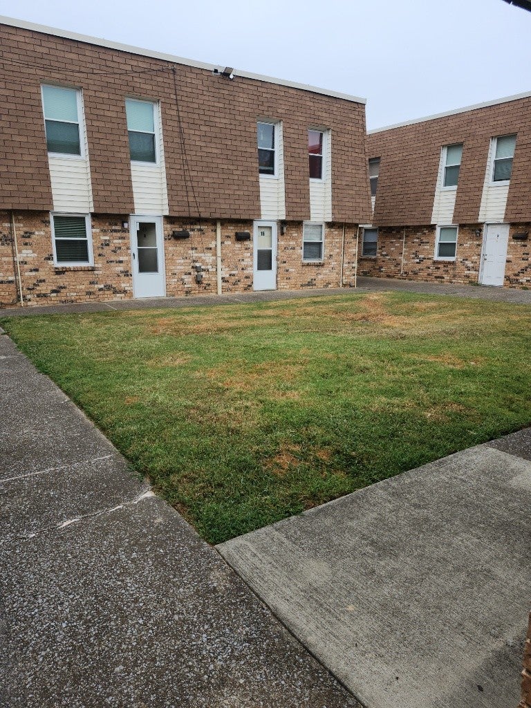 2-bed home for rent in Nashville, TN 37211, 370 Wallace Rd G15 370 Wallace Rd G15, Nashville TN 37211 2-bed home, photo 4 of 14