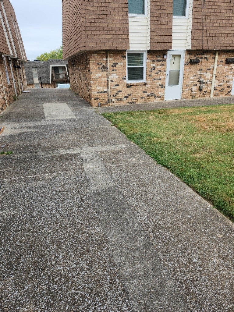 2-bed home for rent in Nashville, TN 37211, 370 Wallace Rd G15 370 Wallace Rd G15, Nashville TN 37211 2-bed home, photo 5 of 14