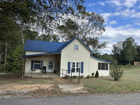 2 Hardin Loop Westpoint TN 38486