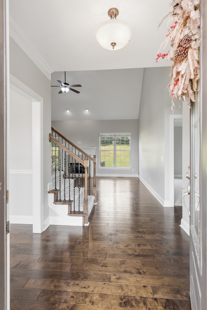 1073 Lillian Ln