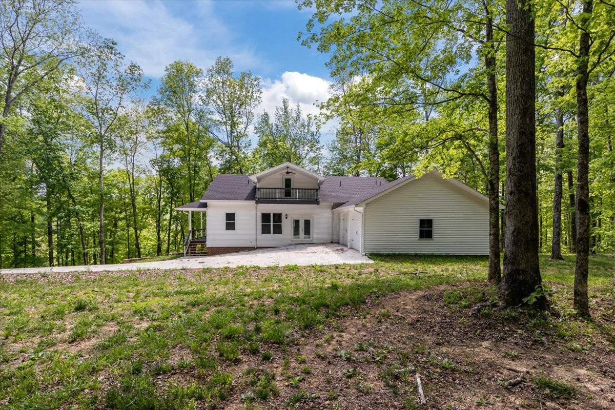 6130 Clydeton Rd