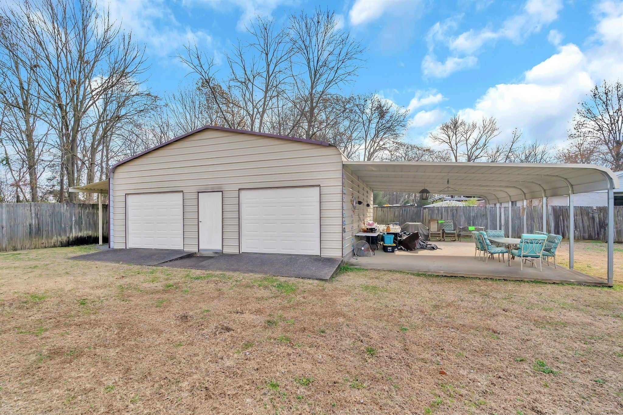 6810 Longview Dr