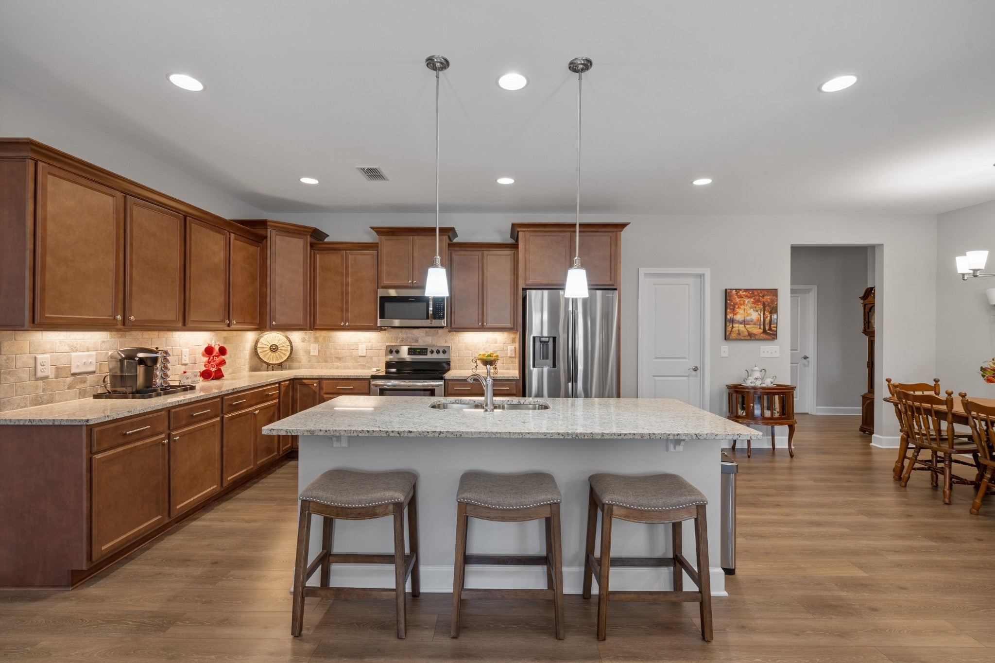2436 Stonecenter Ln