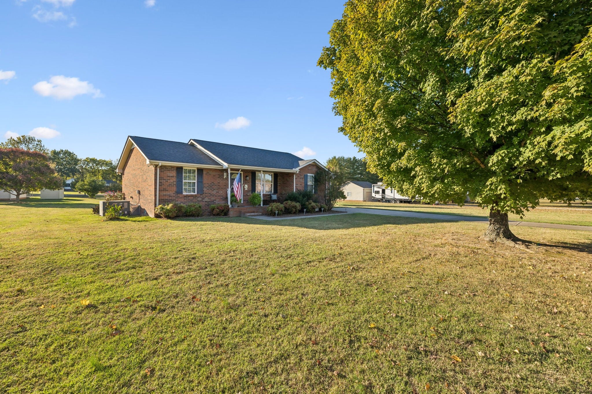 2537 Patrick St