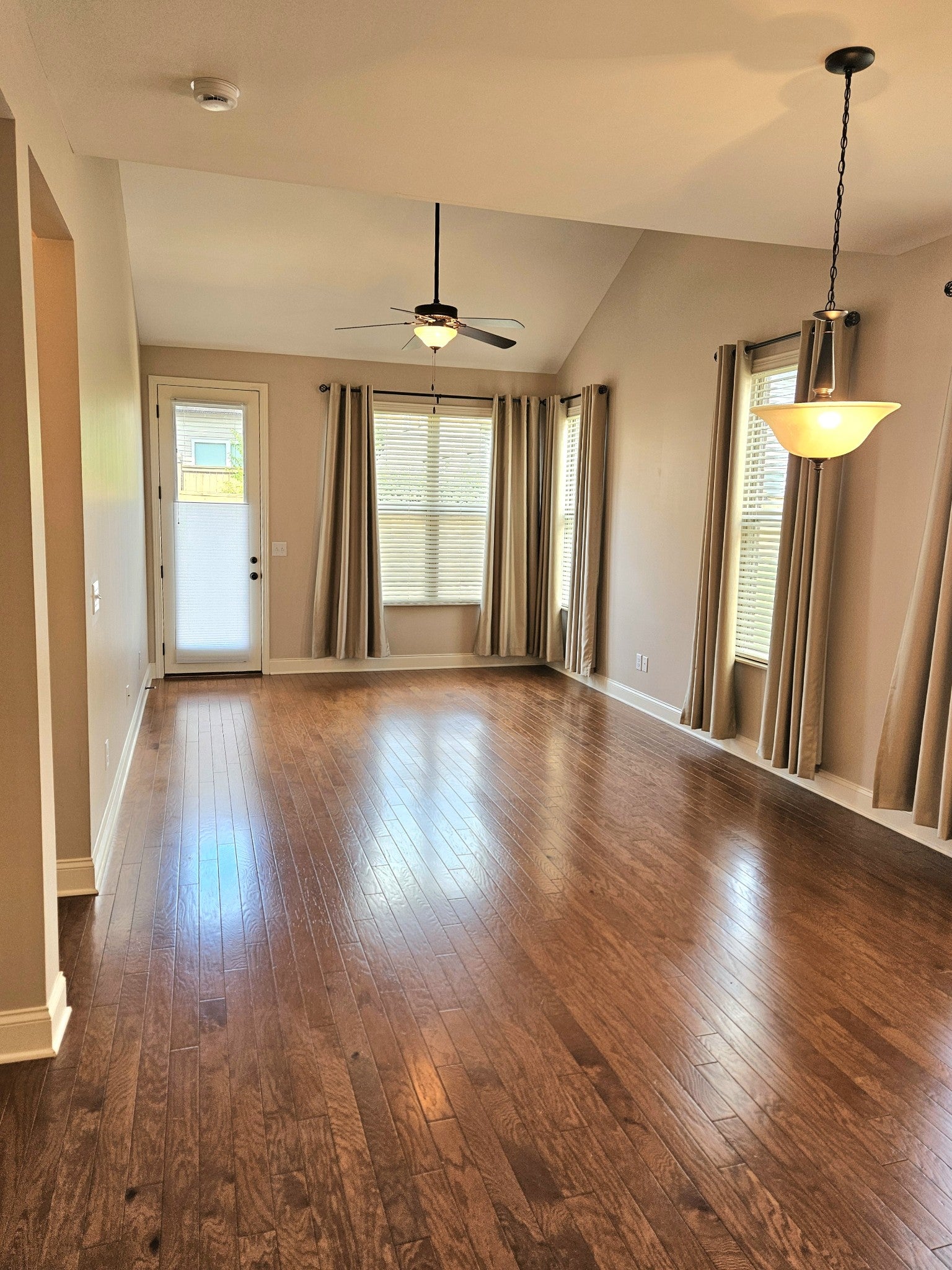 314 Windgrove Ter