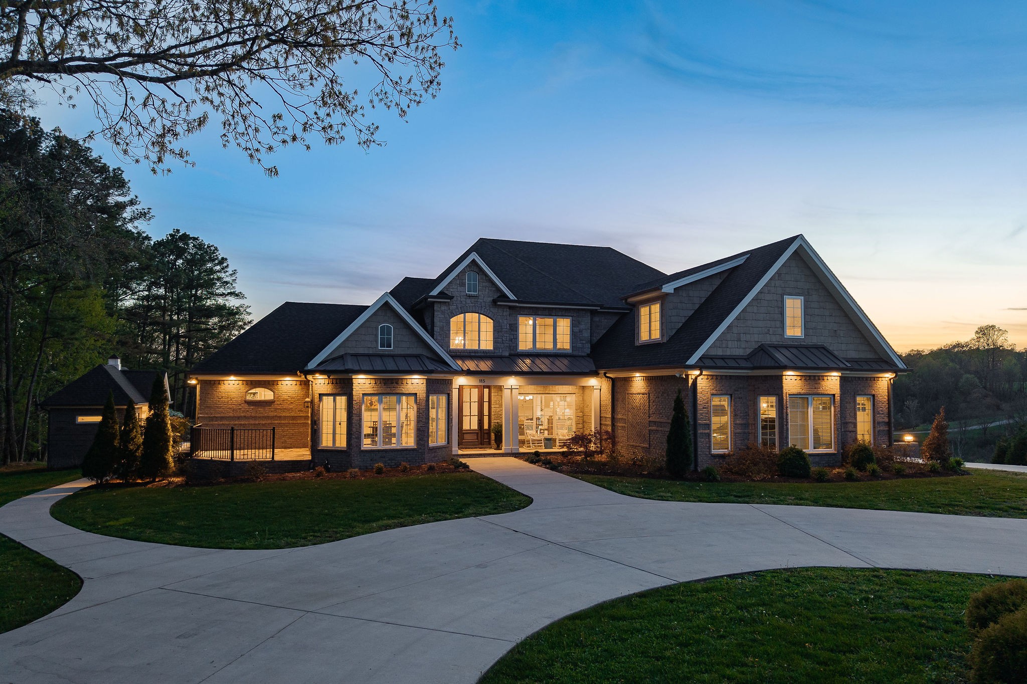 115 Southern Woods Ct