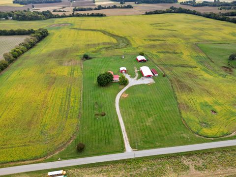 6143 Price Rd Orlinda TN 37141