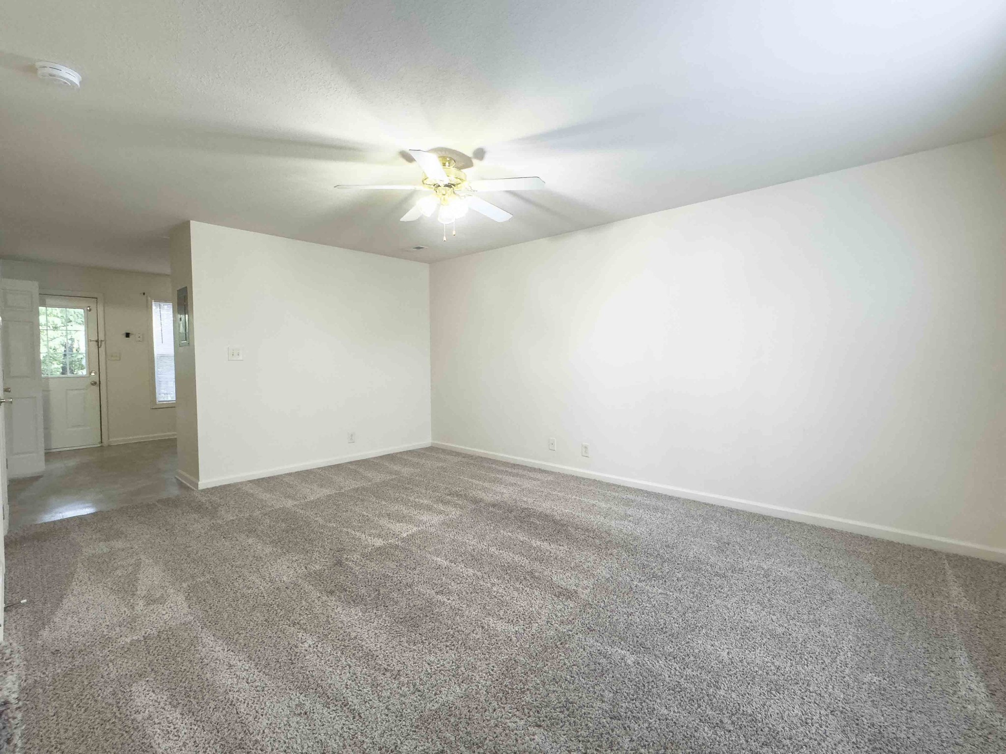 513 Peachers Ridge #B