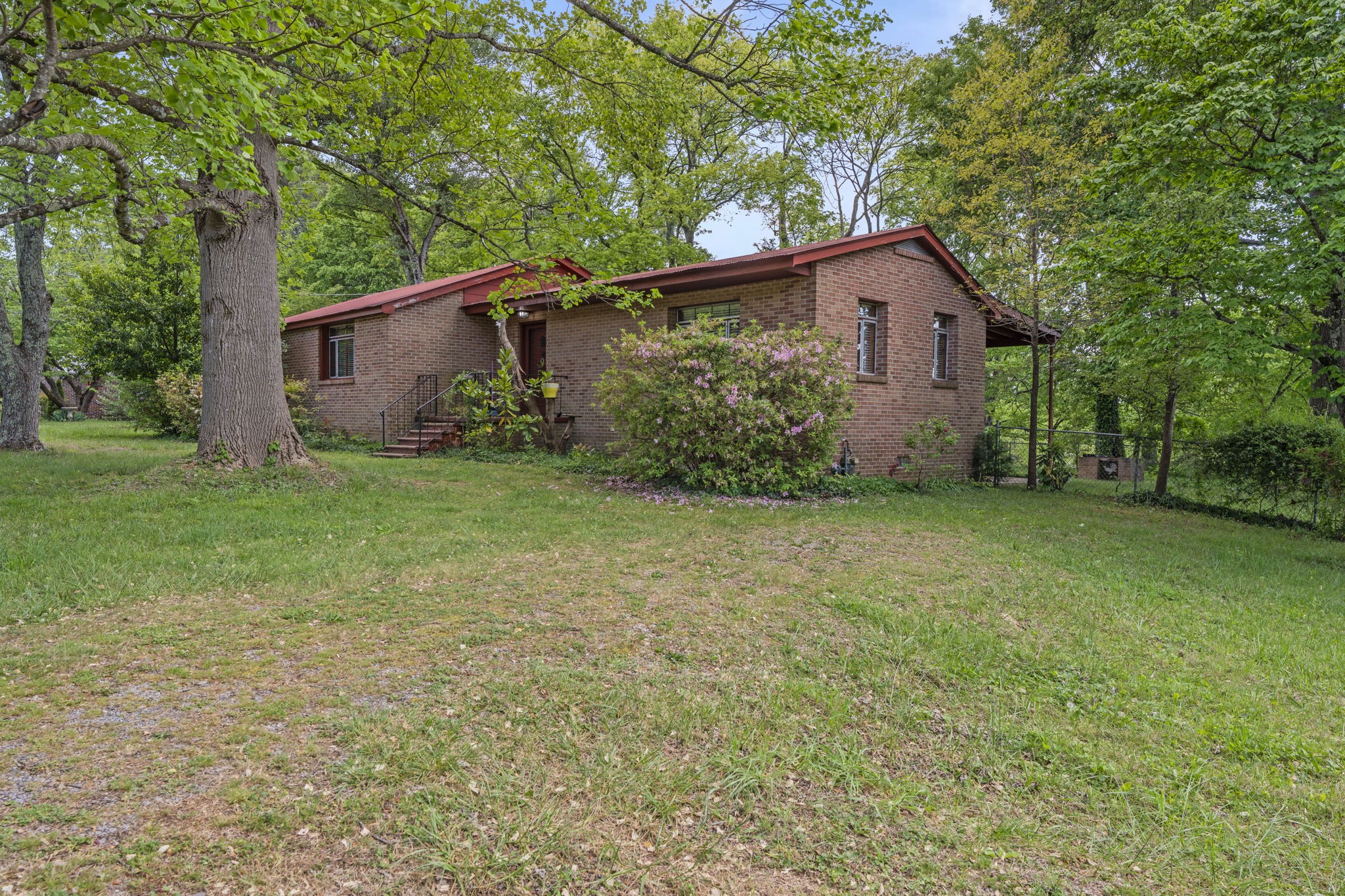 1400 Holders Cove Rd