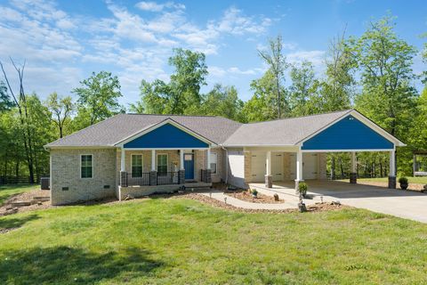 694 Lick Creek Boat Dock Loop Parsons TN 38363
