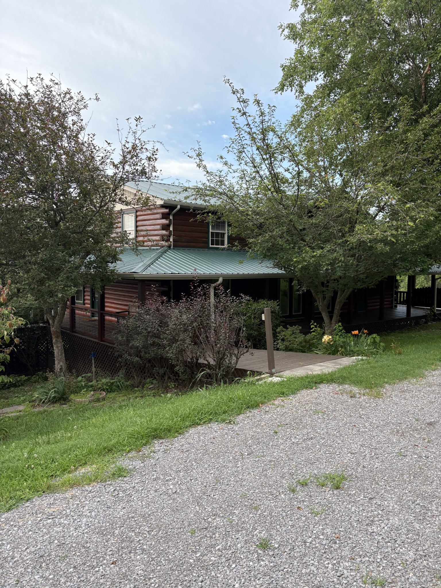 1028 Cook Rd