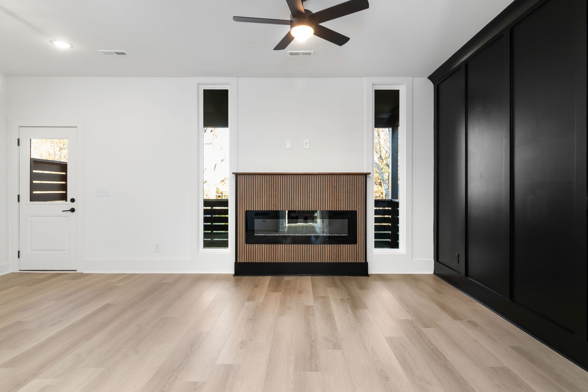 14 HOLLAND PARK WEST