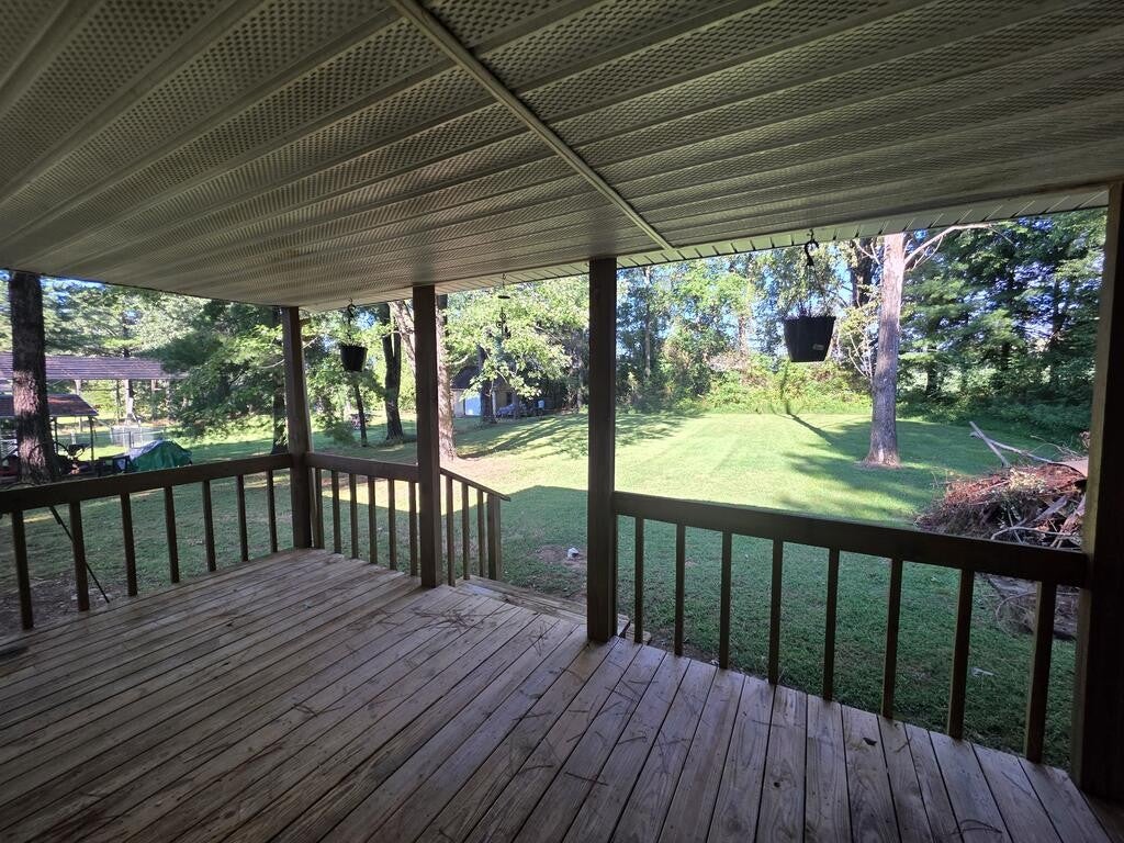 385 Clifty Village Ln