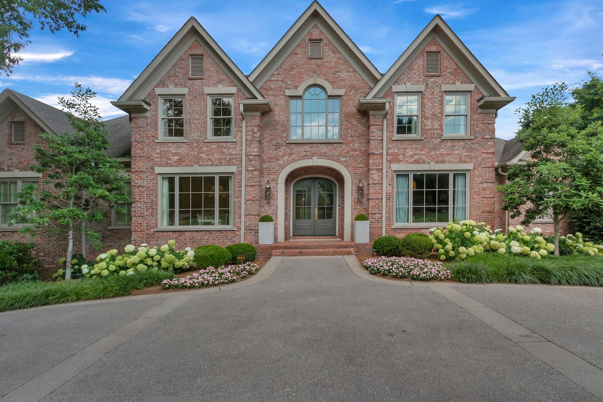 812 Princeton Hills Dr