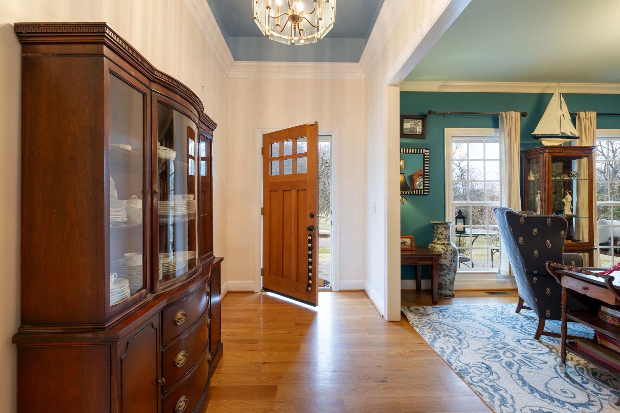 1067 Roys Private Way