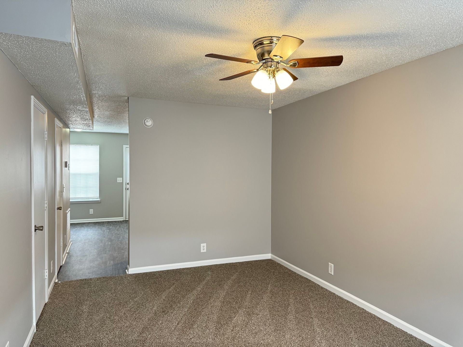 2453 W Wilson Rd 4