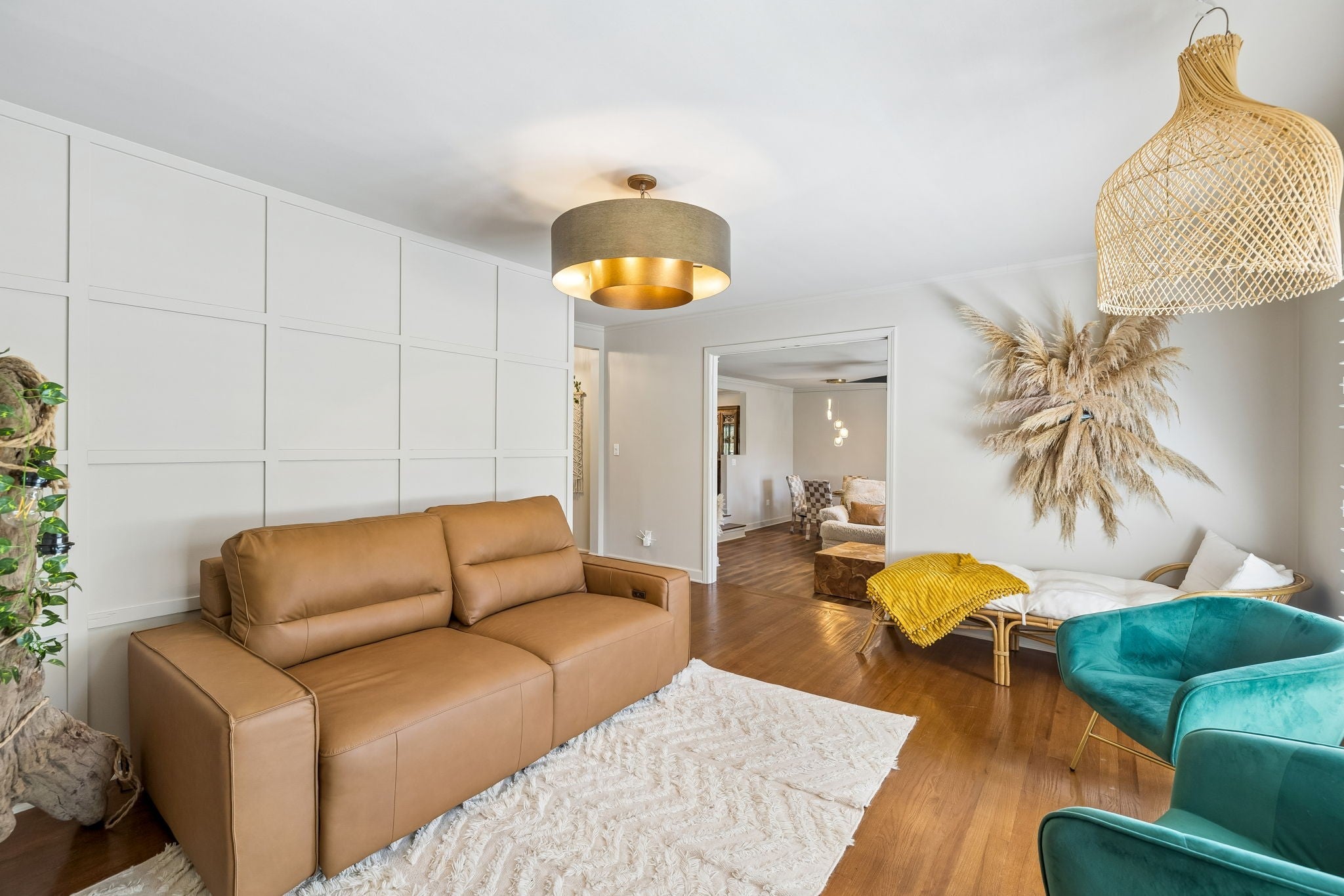 106 N Sunset Cir
