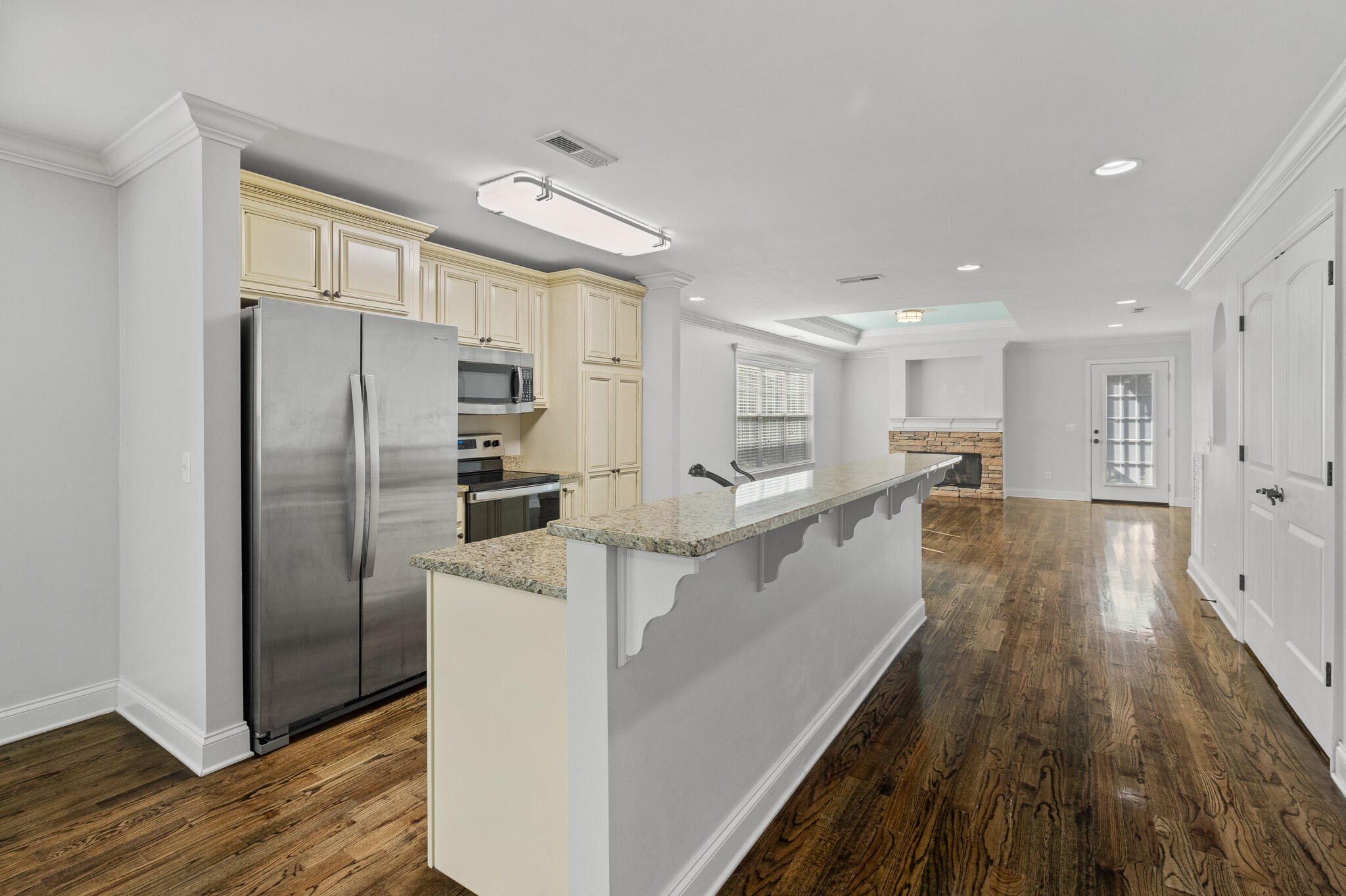 124 Fieldstone Cmns.