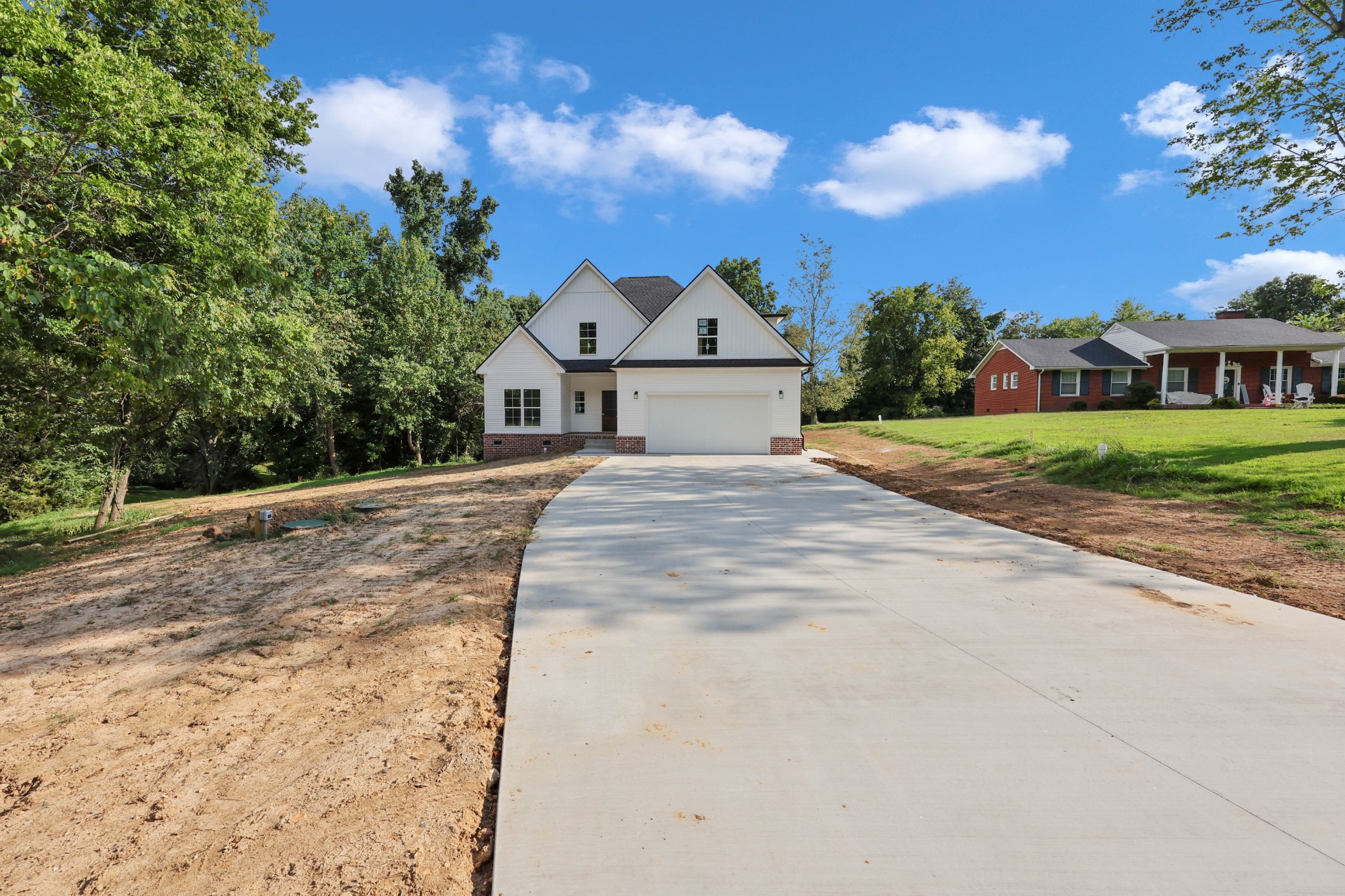 262 Rossview Rd