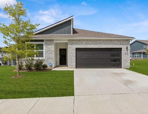 Photo of 2053 Mackinac Bend, Gallatin, TN 37066 (MLS # 3132151)