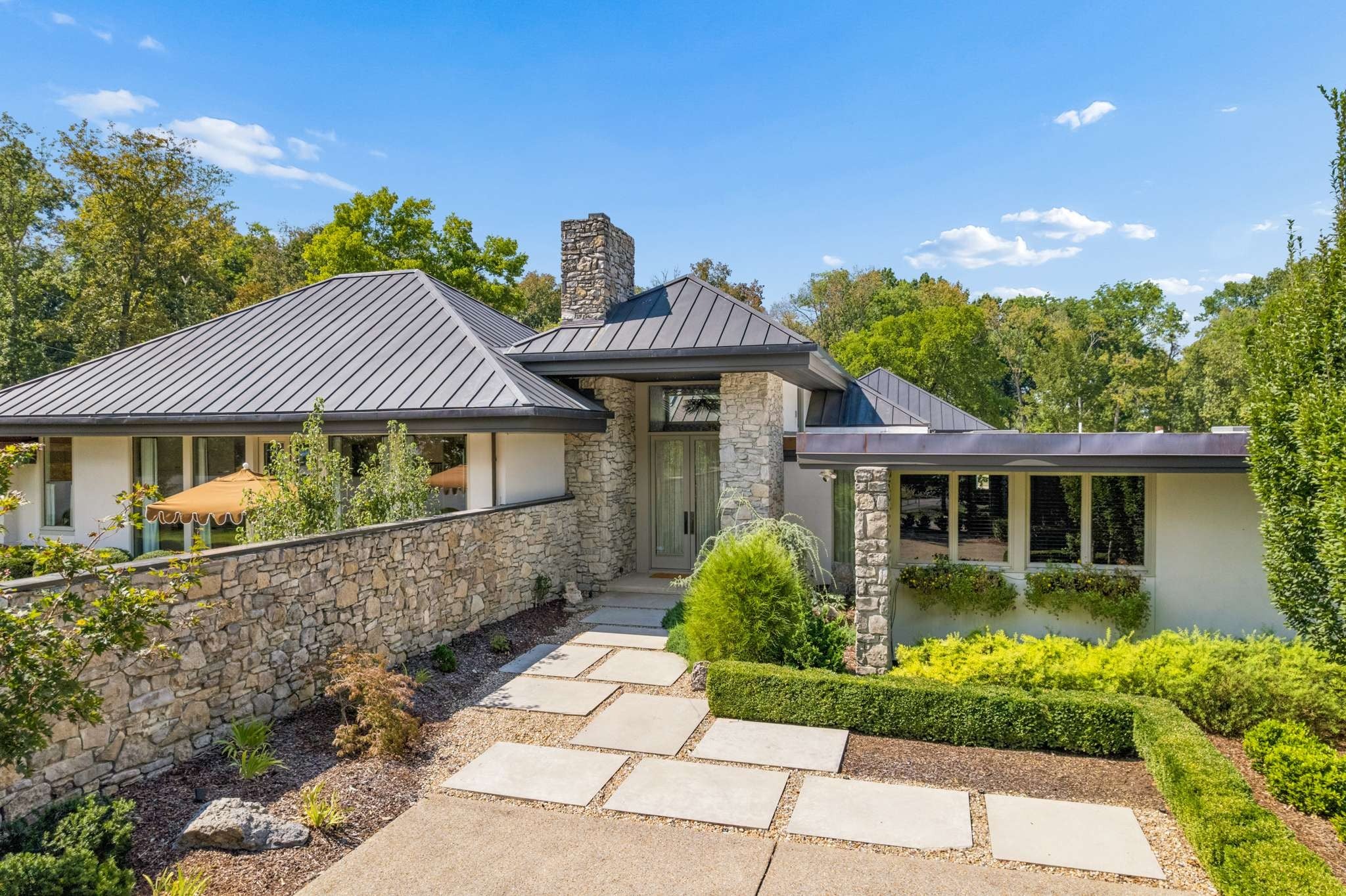 6210 Hickory Valley Rd
