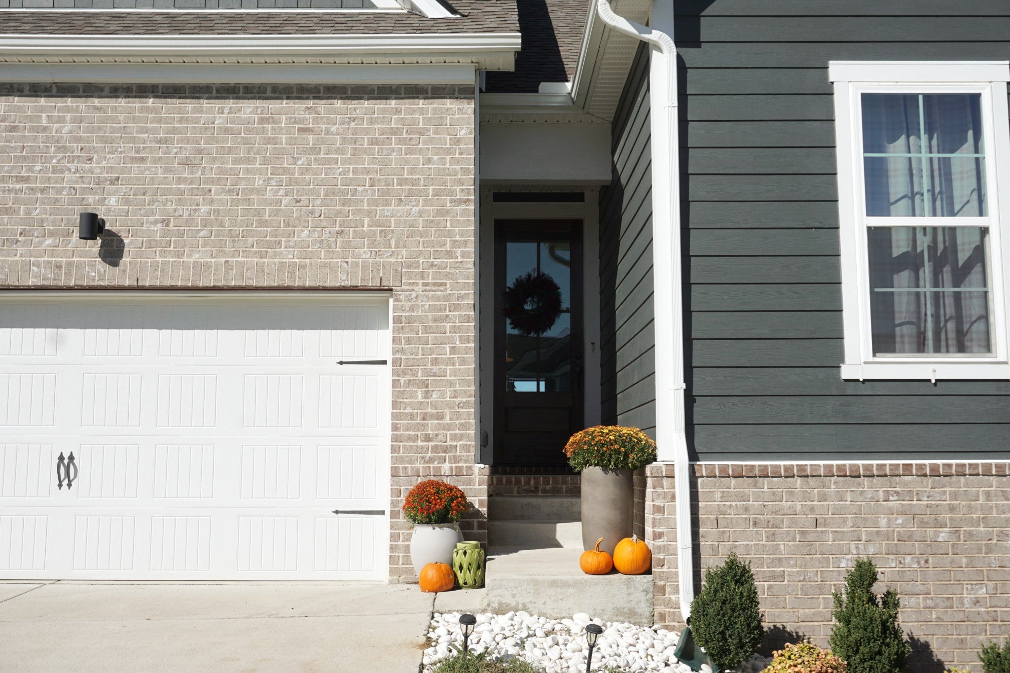 6132 Saxlingham Pl