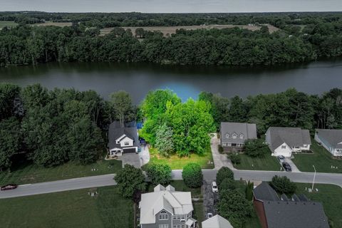 6 Cypress Point Dr Winchester TN 37398