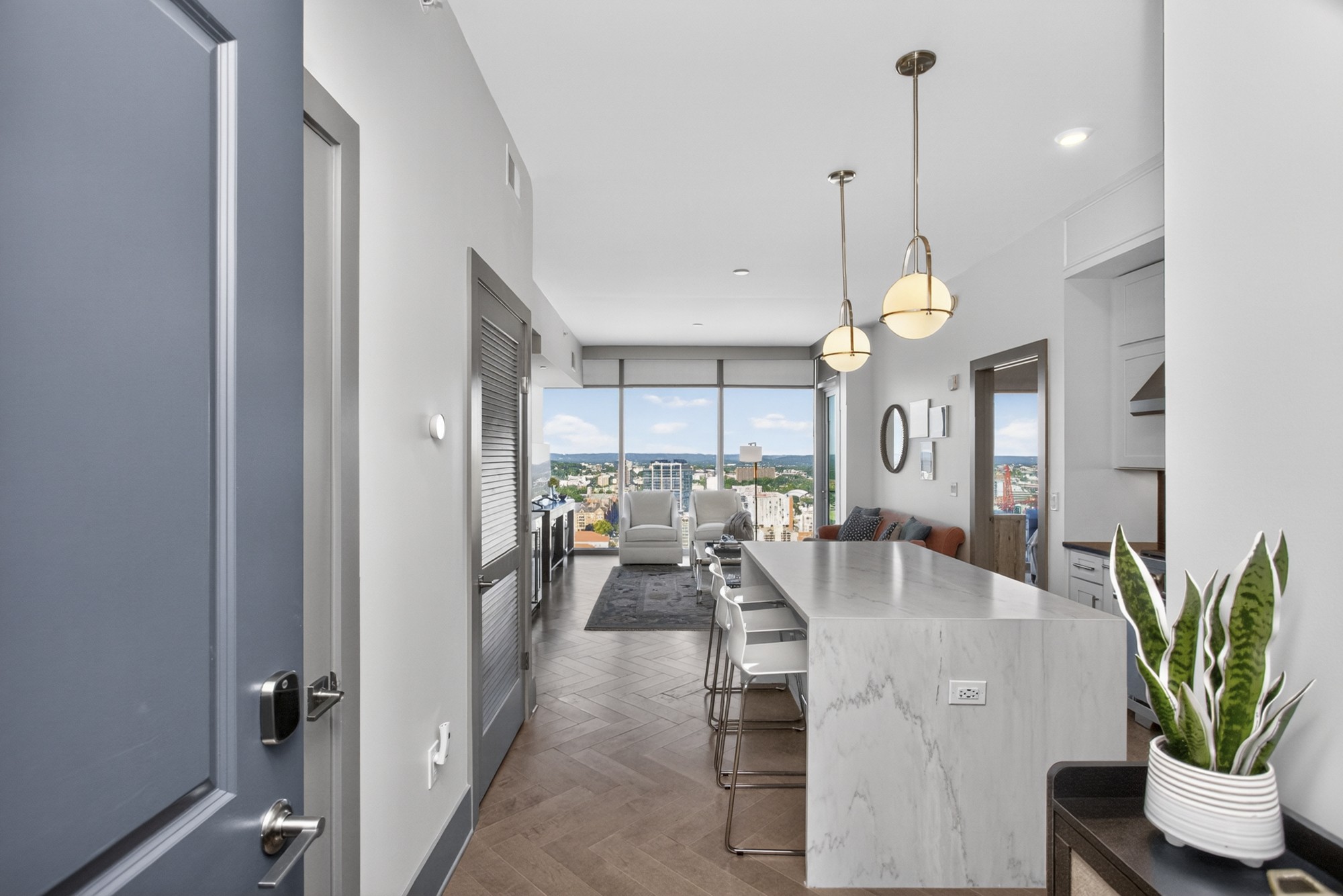 1616 West End Ave 2809