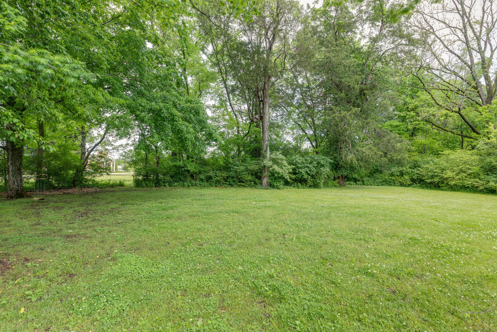 3088 Hillsboro Rd